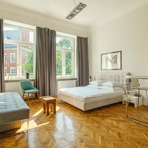 **** Aparthotel Novumhouse - Straszewskiego Polen